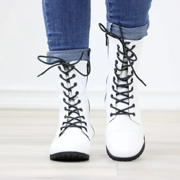 White Synthetic Leather Low Heel Round Toe Above Ankle Combat Boots - Picture 8 of 13